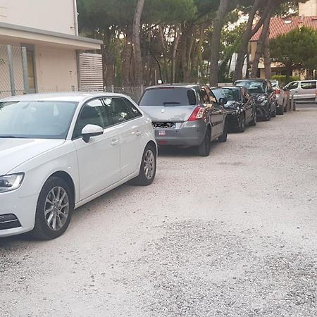 Hotel Monaco Milano Marittima Exterior foto