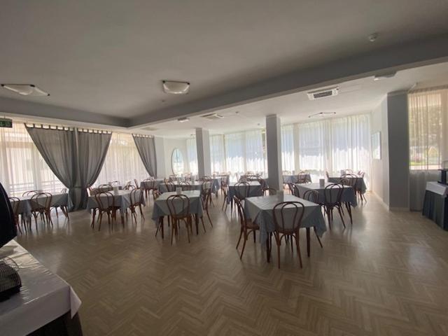 Hotel Monaco Milano Marittima Exterior foto