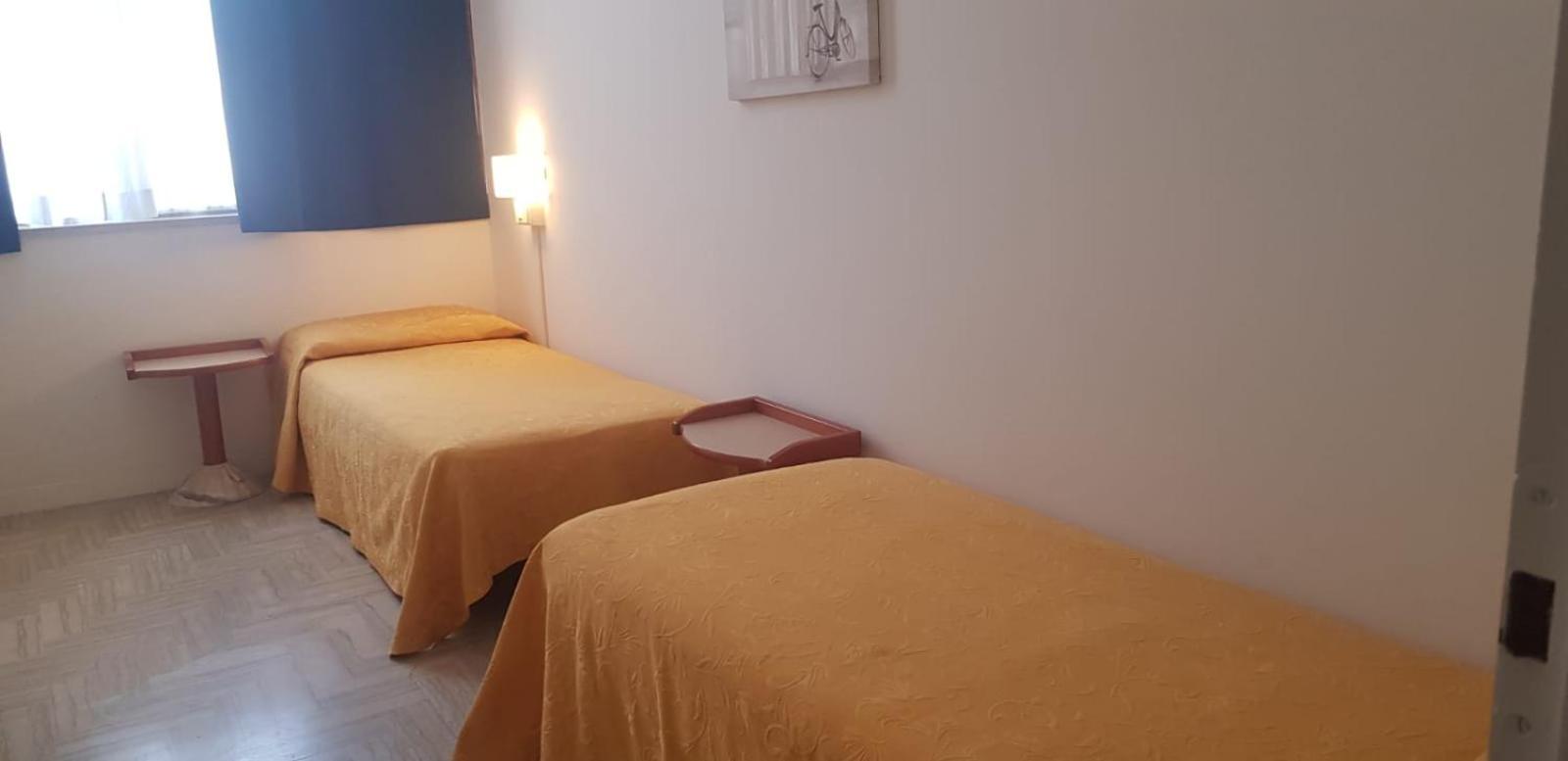 Hotel Monaco Milano Marittima Habitación foto