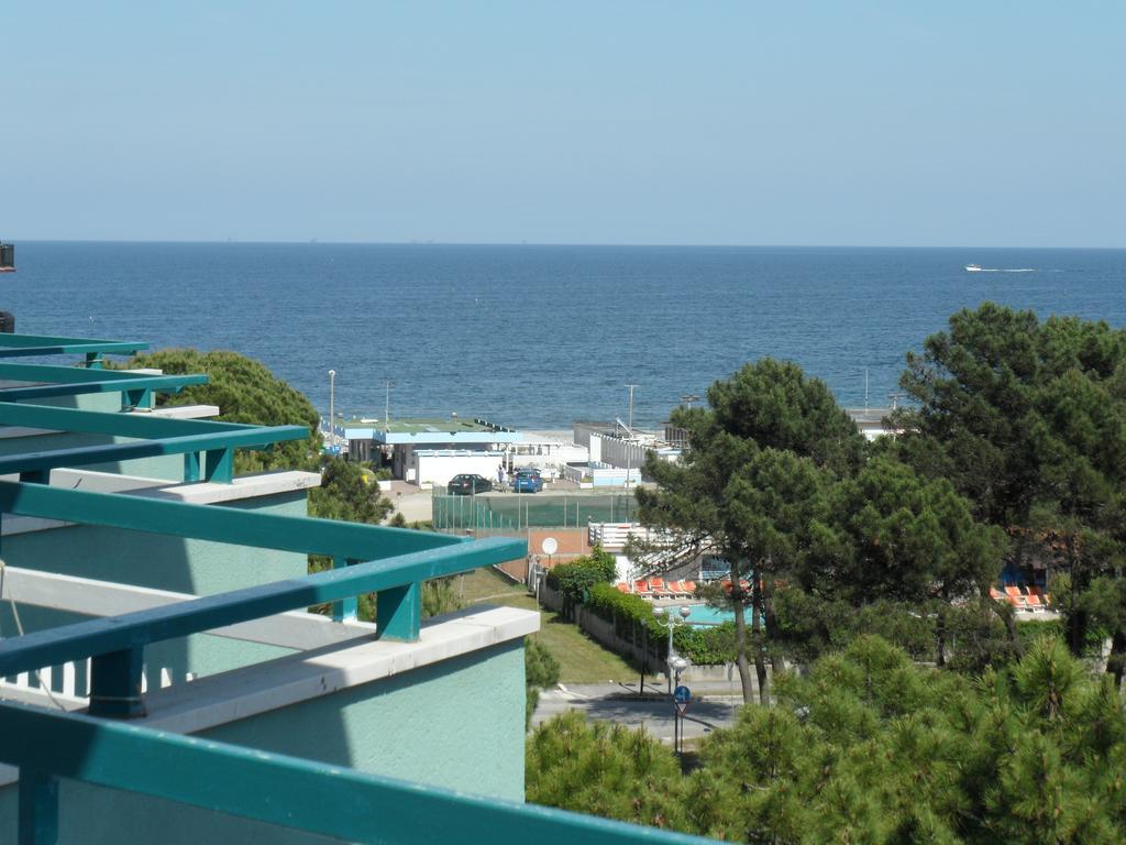 Hotel Monaco Milano Marittima Exterior foto