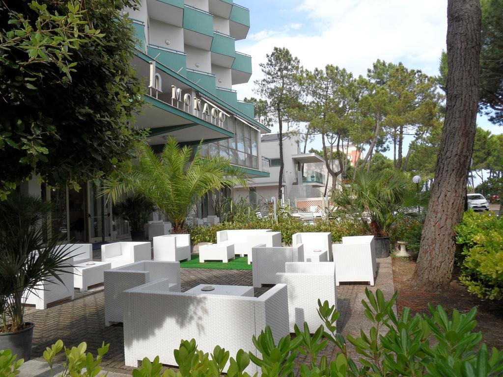 Hotel Monaco Milano Marittima Exterior foto